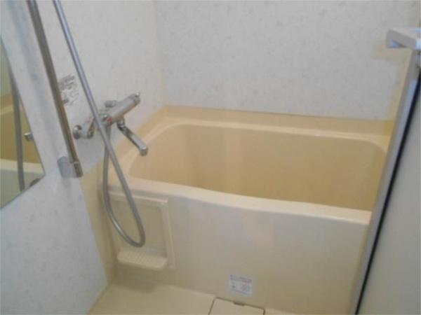 川崎市幸区中幸町４丁目のマンション