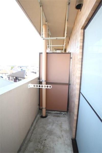 川崎市高津区末長１丁目のマンション