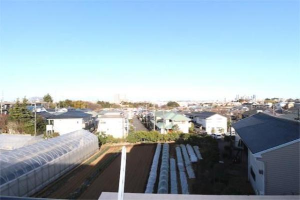 川崎市高津区末長１丁目のマンション