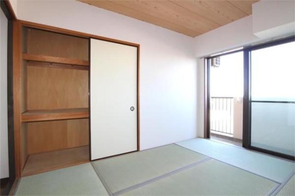 川崎市高津区末長１丁目のマンション