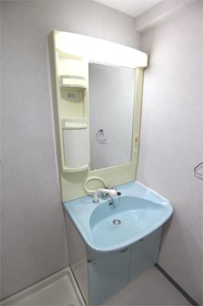 川崎市高津区末長１丁目のマンション