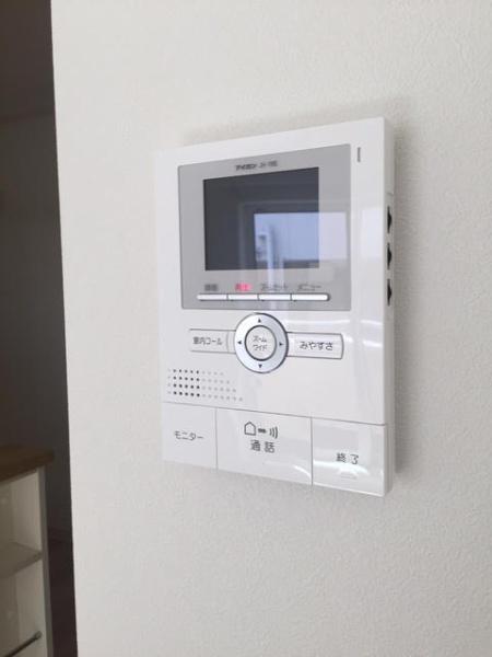 川崎市高津区千年新町のアパート