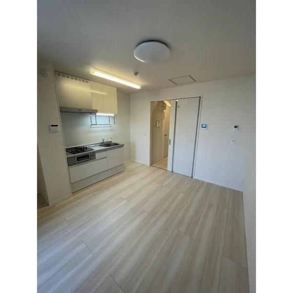 川崎市幸区紺屋町のアパート