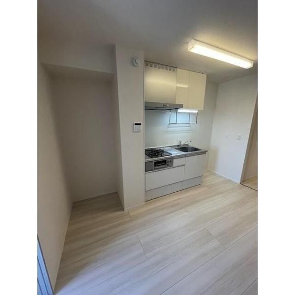 川崎市幸区紺屋町のアパート