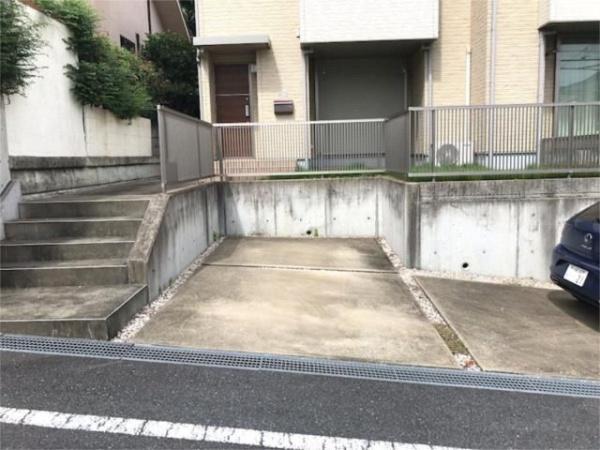 川崎市高津区梶ケ谷６丁目のタウンハウス