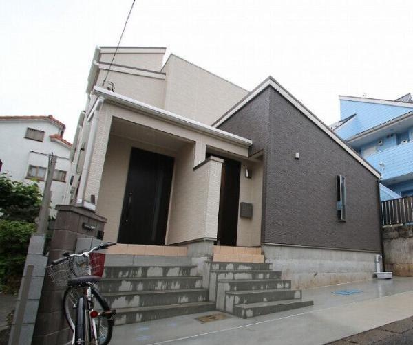 川崎市高津区下作延３丁目のアパート