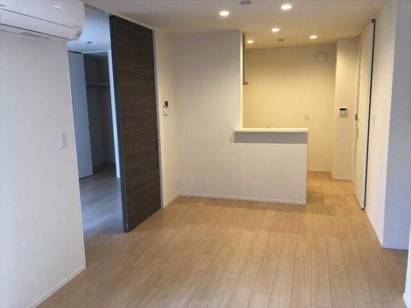 川崎市幸区東古市場のマンション