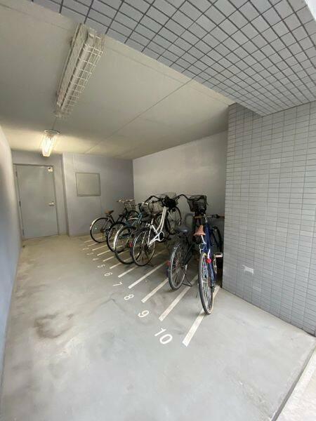 川崎市川崎区本町２丁目のマンション
