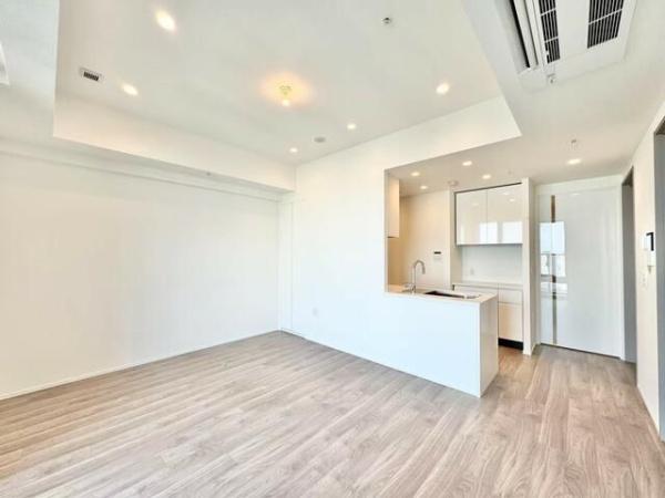 横浜市神奈川区鶴屋町１丁目のマンション