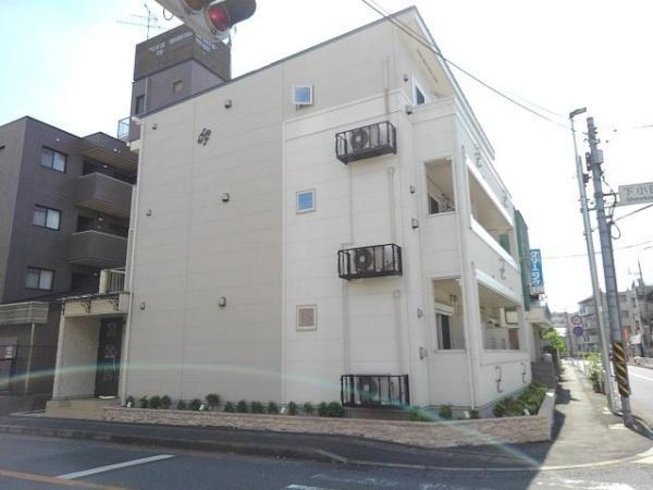川崎市中原区下小田中２丁目のアパート