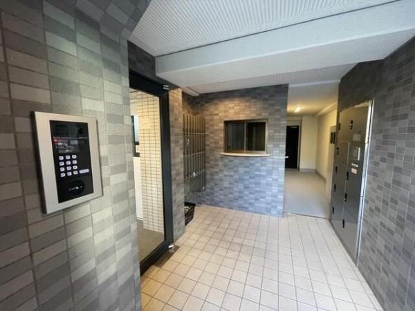 川崎市幸区中幸町４丁目のマンション