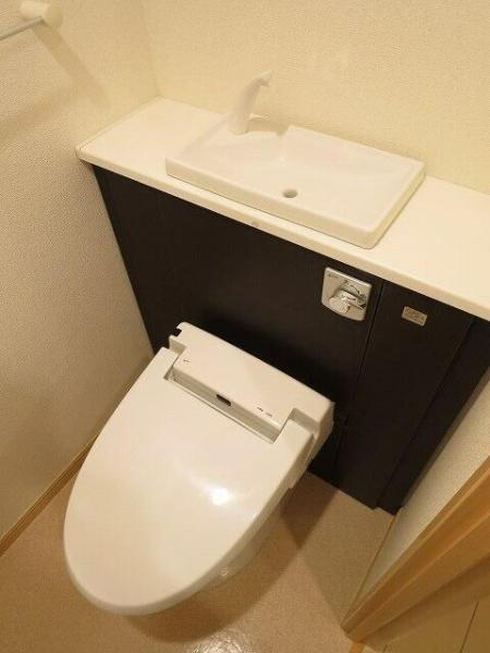 川崎市中原区上小田中１丁目のマンション