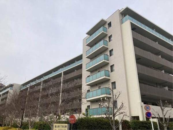川崎市川崎区本町１丁目のマンション