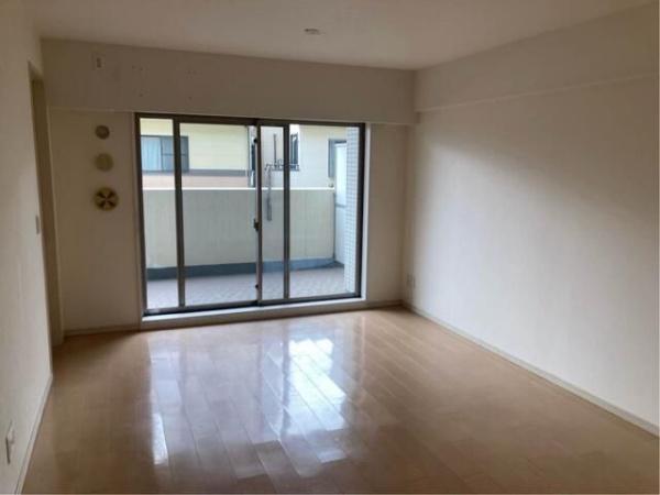 川崎市川崎区本町１丁目のマンション