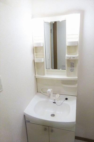 川崎市高津区北見方１丁目のアパート