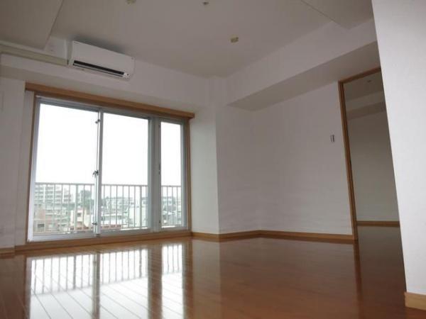 横浜市神奈川区金港町のマンション