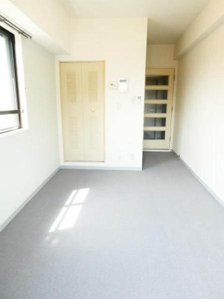 川崎市幸区中幸町４丁目のマンション