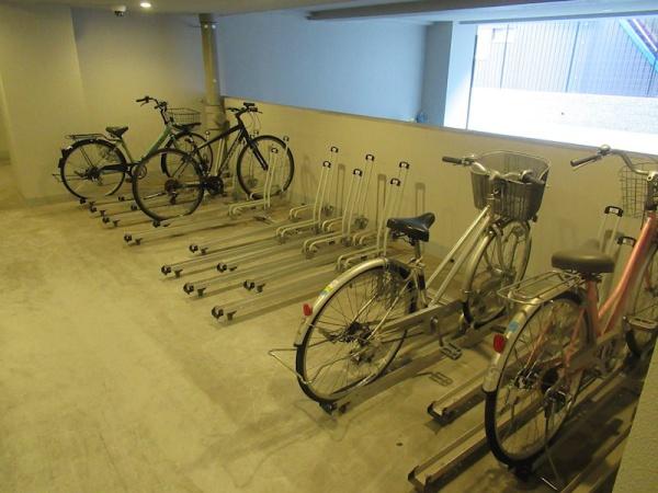 川崎市高津区末長４丁目のマンション