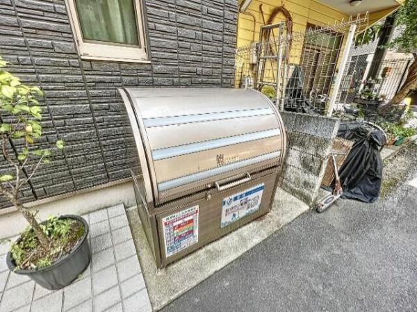 川崎市中原区新丸子東２丁目のマンション