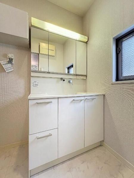 川崎市中原区新丸子東２丁目のマンション