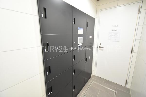 川崎市中原区新丸子町のマンション