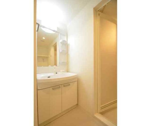 川崎市高津区溝口１丁目のマンション