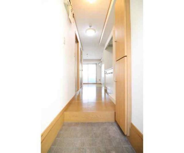 川崎市中原区新丸子町のマンション