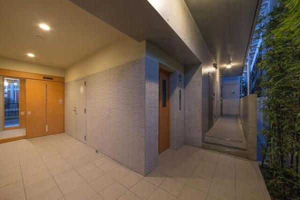 川崎市川崎区本町２丁目のマンション