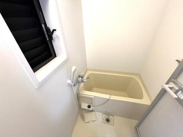 横浜市港北区箕輪町１丁目のアパート