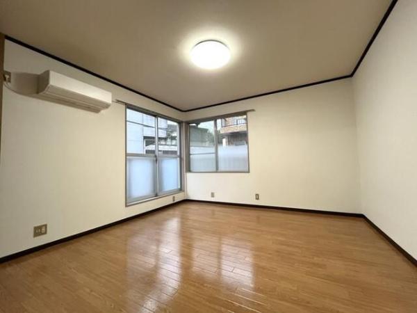 横浜市港北区箕輪町１丁目のアパート