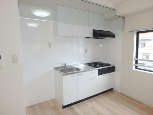 川崎市中原区下小田中３丁目のマンション