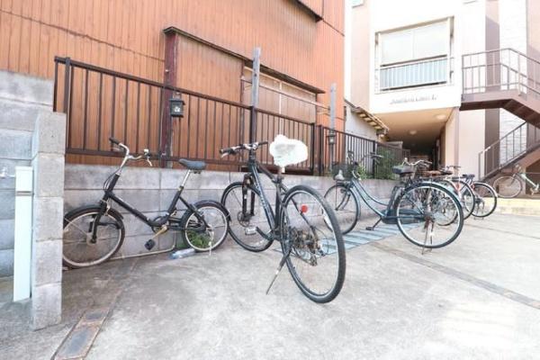 川崎市中原区上平間のアパート