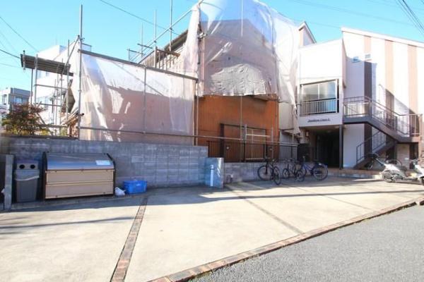 川崎市中原区上平間のアパート