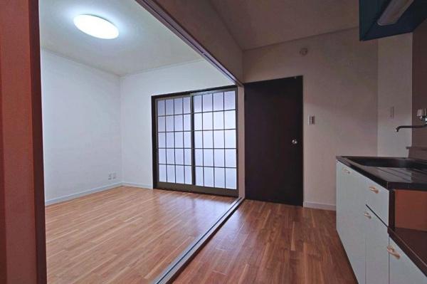 川崎市高津区久末のマンション