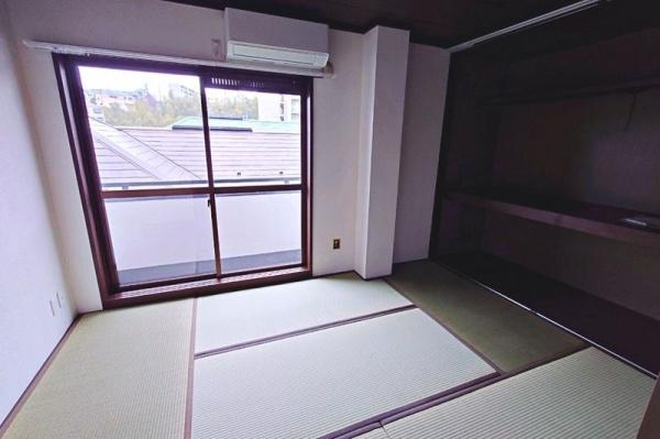 川崎市高津区久末のマンション
