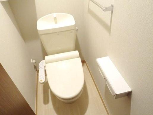 川崎市高津区坂戸２丁目のアパート