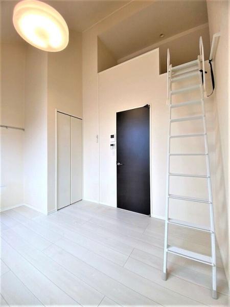 川崎市中原区西加瀬のアパート