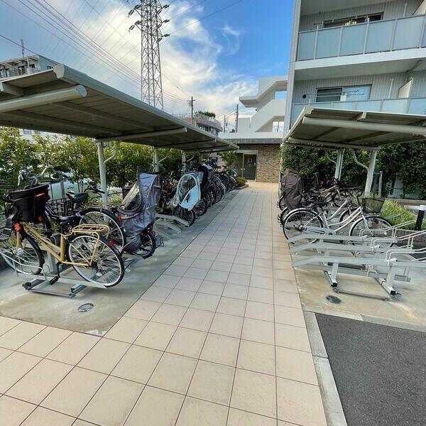 川崎市幸区南加瀬２丁目のマンション