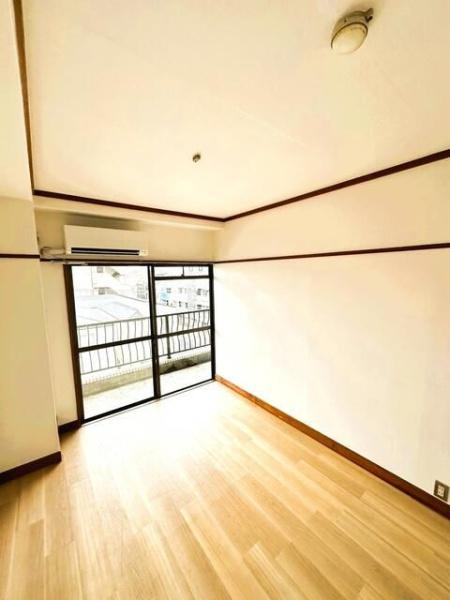 川崎市幸区古市場１丁目のマンション