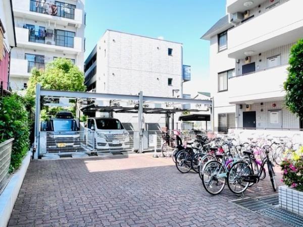 川崎市中原区下小田中４丁目のマンション