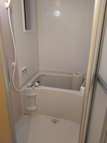 川崎市幸区南加瀬３丁目のアパート