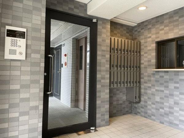 川崎市幸区中幸町４丁目のマンション