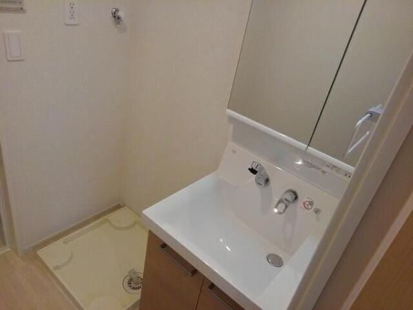 川崎市幸区南加瀬３丁目のマンション
