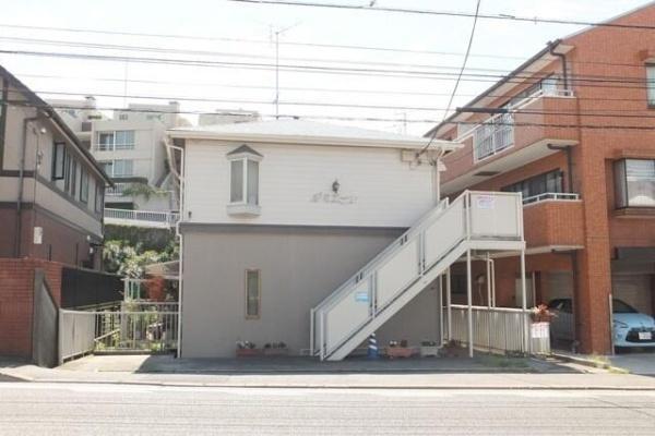 横浜市港北区大曽根１丁目のアパート