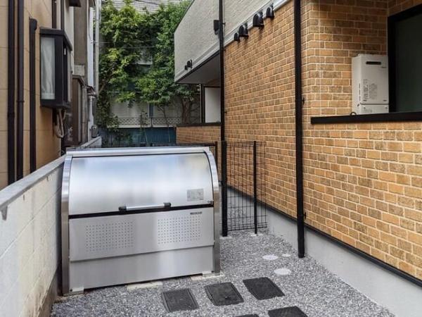 フリージア西小山