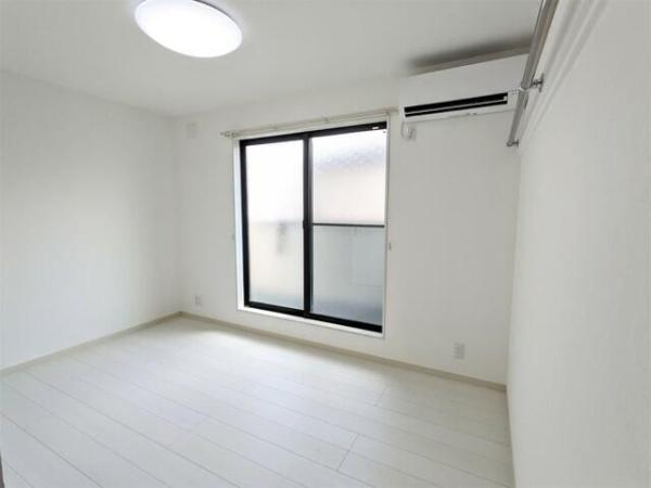 フリージア西小山