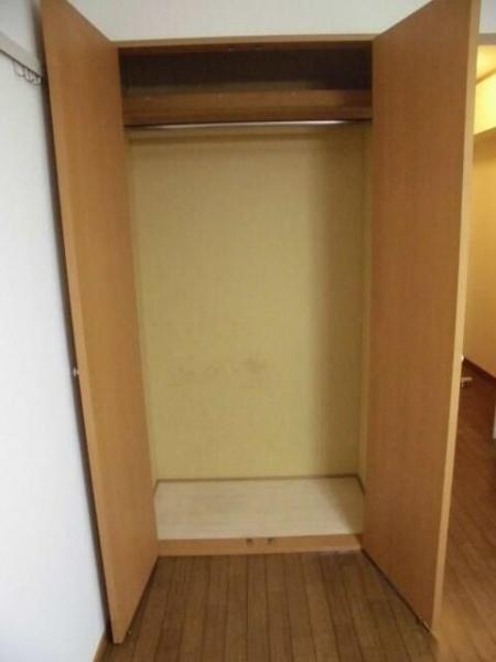 川崎市川崎区東門前１丁目のアパート