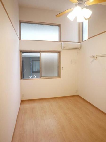 川崎市中原区木月３丁目のアパート