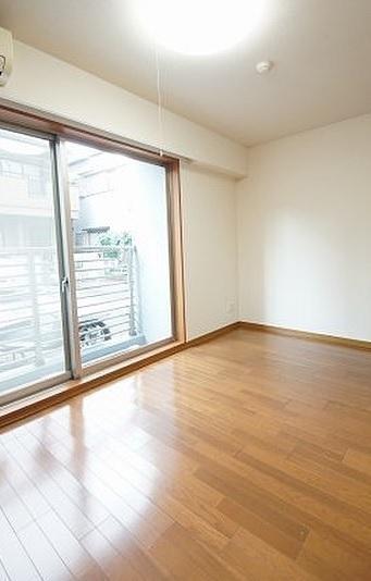川崎市中原区小杉御殿町２丁目のマンション