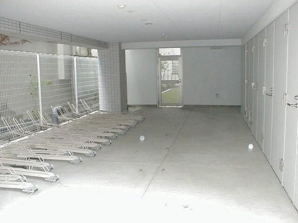 ステージファースト多摩川アジールコート